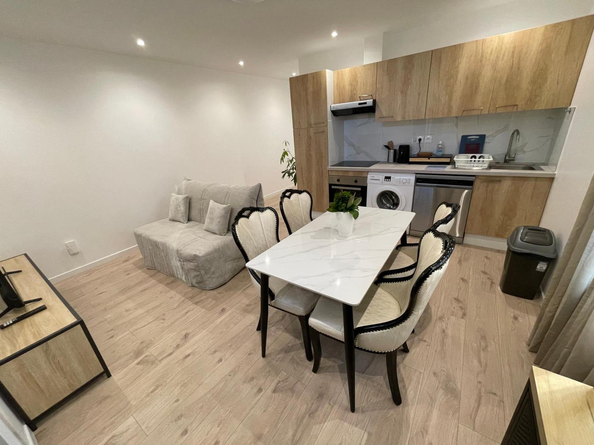Appartement Avec Terrasse Et Ciel Etoile ! Noisy-le-Sec Ngoại thất bức ảnh