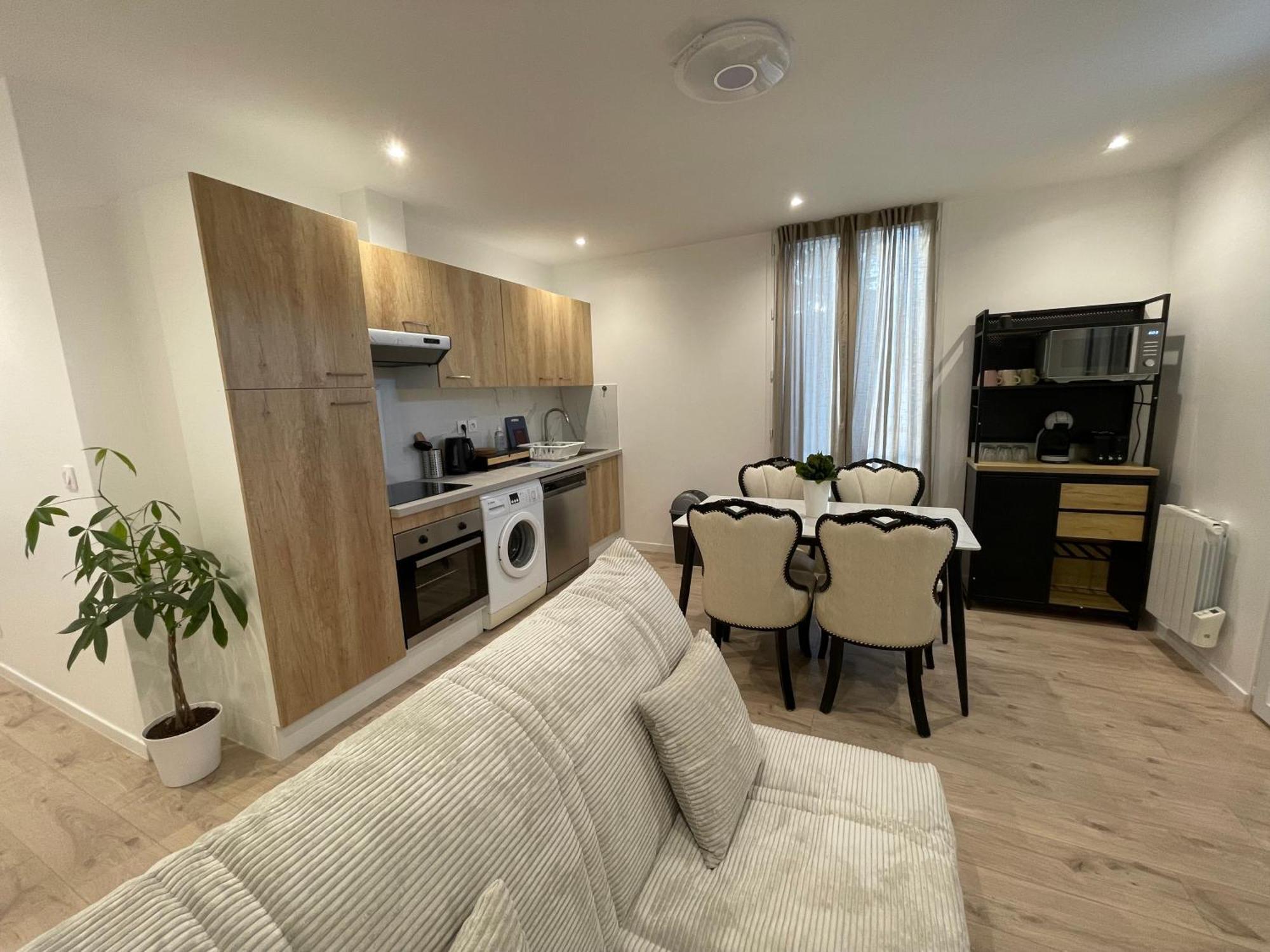Appartement Avec Terrasse Et Ciel Etoile ! Noisy-le-Sec Ngoại thất bức ảnh