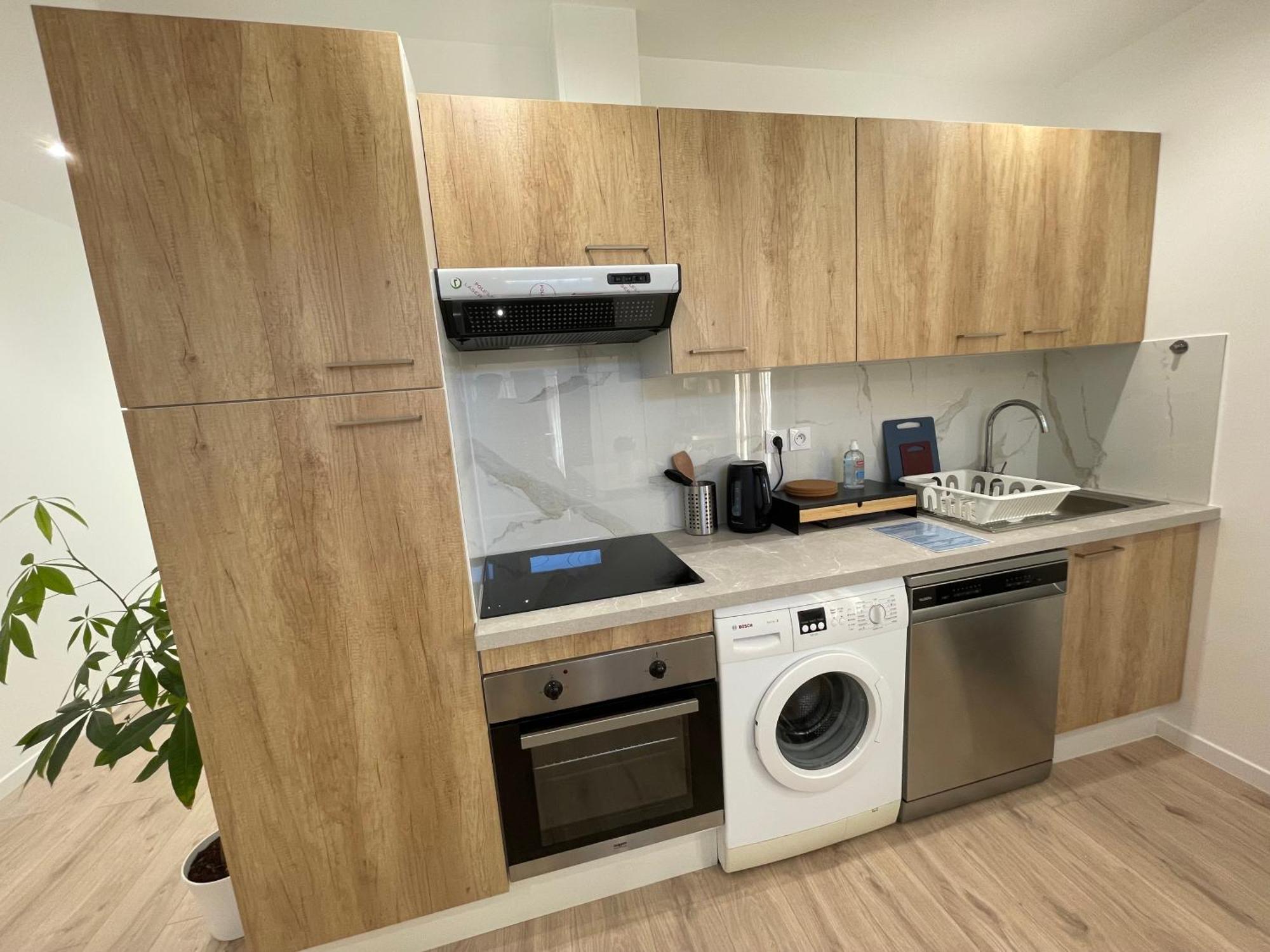 Appartement Avec Terrasse Et Ciel Etoile ! Noisy-le-Sec Ngoại thất bức ảnh