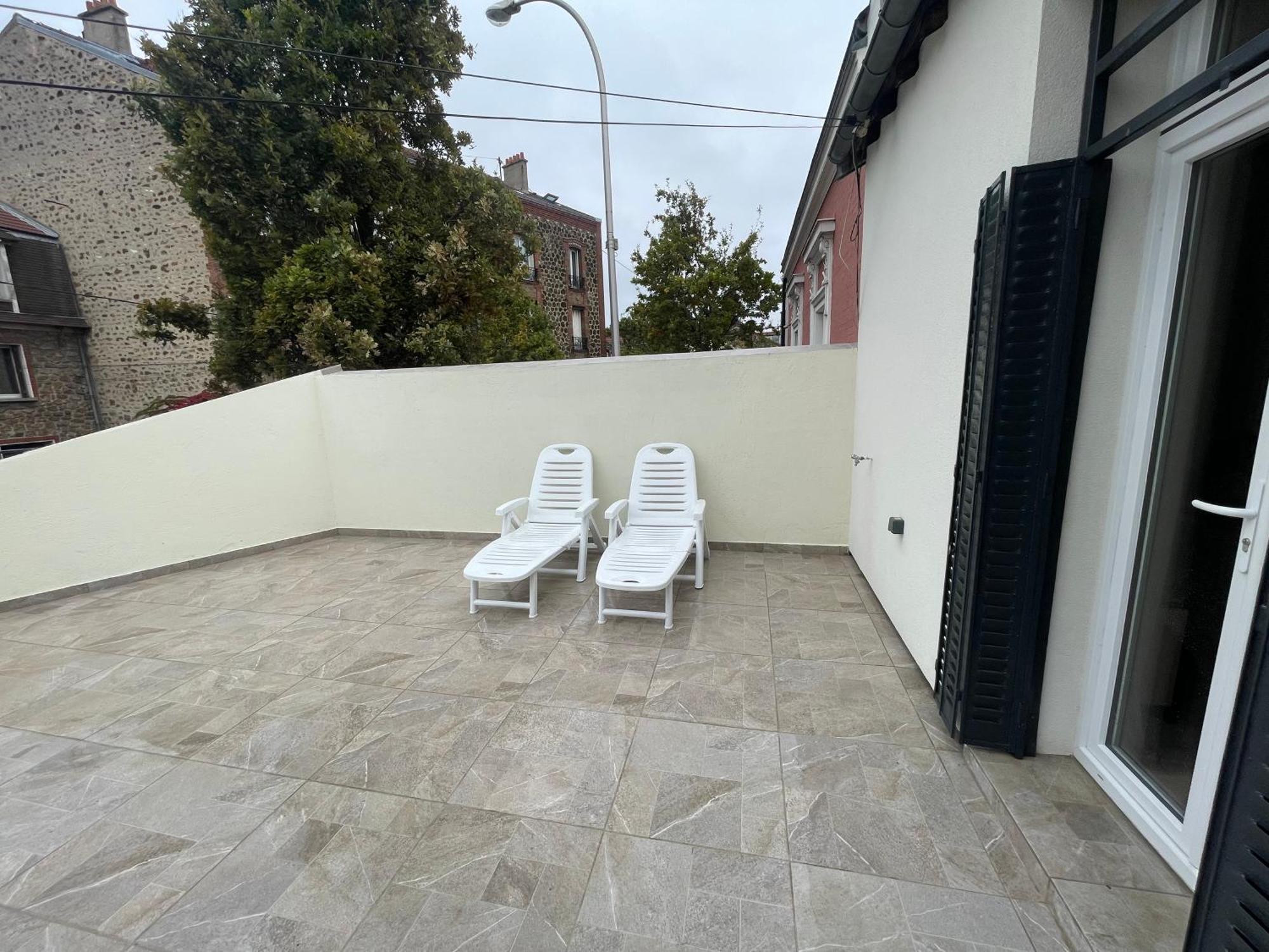 Appartement Avec Terrasse Et Ciel Etoile ! Noisy-le-Sec Ngoại thất bức ảnh