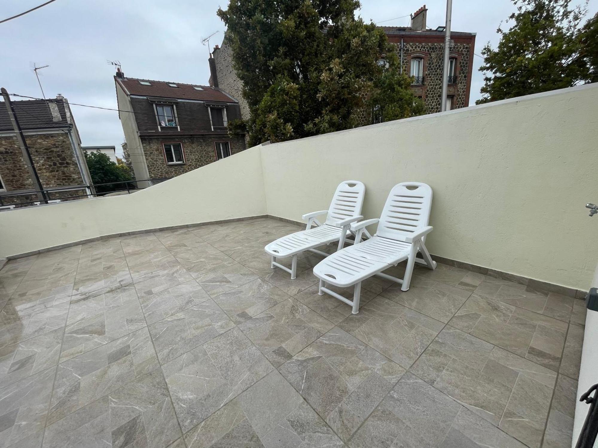 Appartement Avec Terrasse Et Ciel Etoile ! Noisy-le-Sec Ngoại thất bức ảnh
